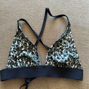 women’s small, Shade and Shore, triangle bikini top